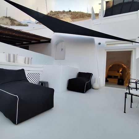 The Magic Luxury Cave Suites Vóthon Dış mekan fotoğraf